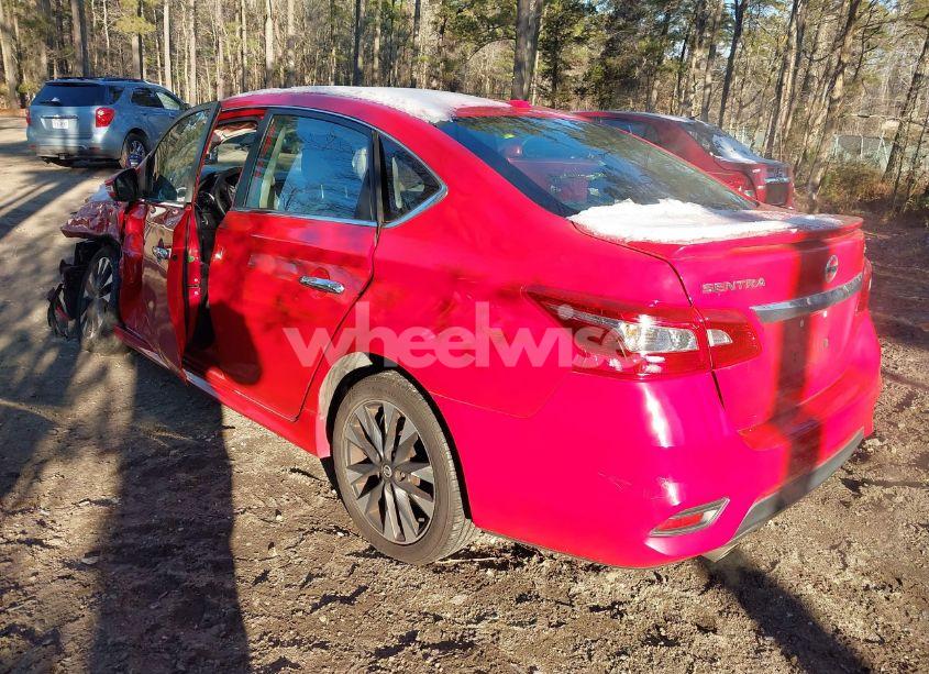 Photo 3 of 2019 Nissan Sentra SR (VIN 3N1AB7AP2KY343441)