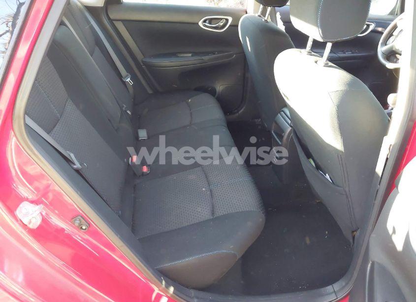 Photo 8 of 2019 Nissan Sentra SR (VIN 3N1AB7AP2KY343441)