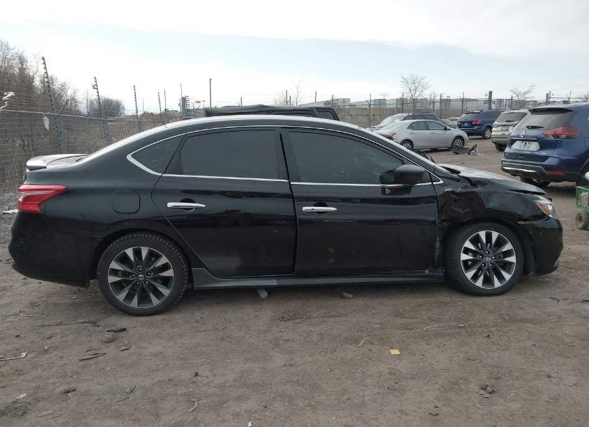 Photo 13 of 2019 Nissan Sentra SR (VIN 3N1AB7AP2KY344315)