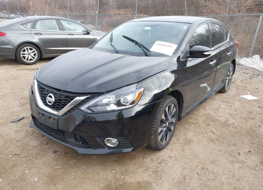 Photo 2 of 2019 Nissan Sentra SR (VIN 3N1AB7AP2KY344315)