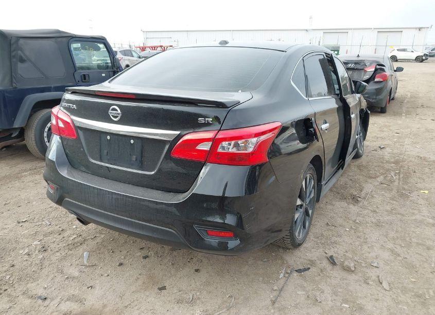 Photo 4 of 2019 Nissan Sentra SR (VIN 3N1AB7AP2KY344315)