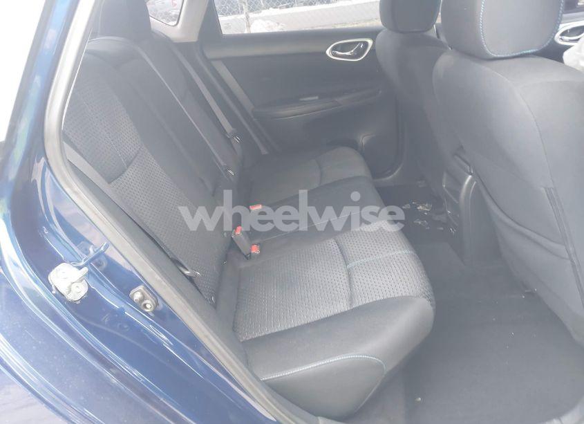 Photo 8 of 2019 Nissan Sentra SR (VIN 3N1AB7AP2KY346050)