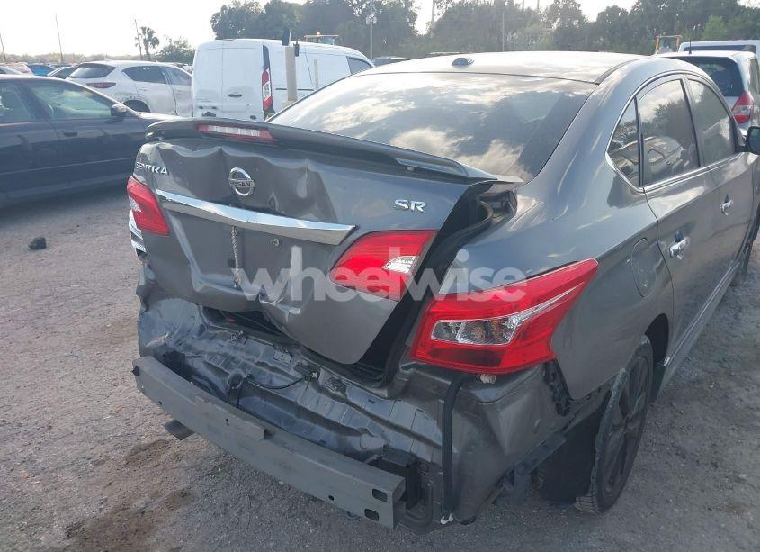 Photo 19 of 2019 Nissan Sentra SR (VIN 3N1AB7AP2KY346274)