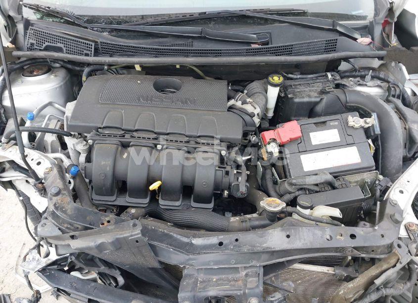 Photo 10 of 2019 Nissan Sentra S (VIN 3N1AB7AP2KY361552)