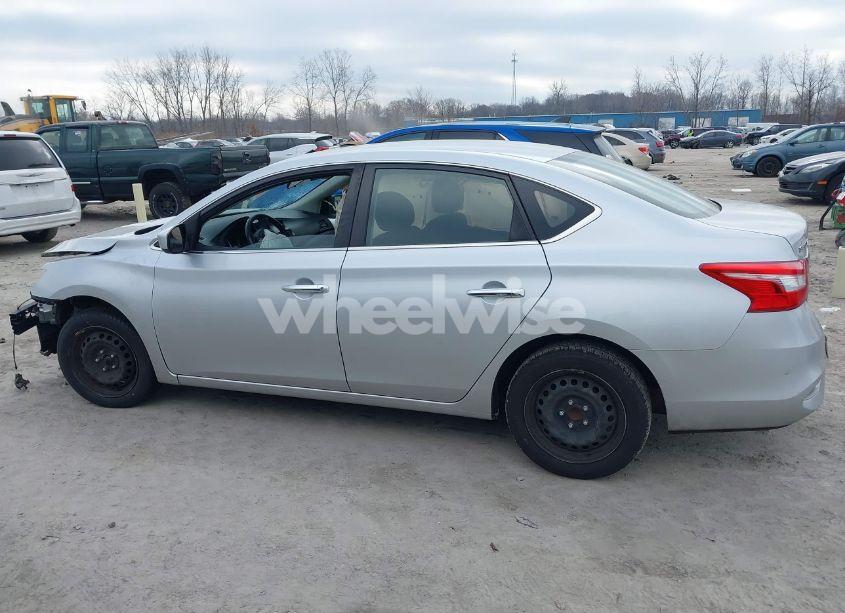 Photo 15 of 2019 Nissan Sentra S (VIN 3N1AB7AP2KY361552)