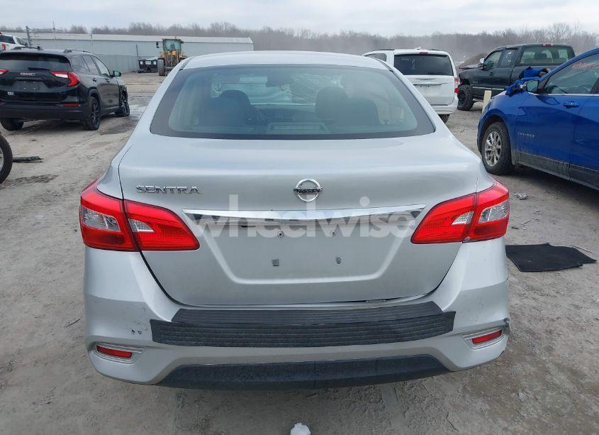 Photo 17 of 2019 Nissan Sentra S (VIN 3N1AB7AP2KY361552)