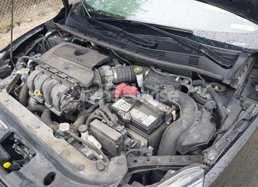 Photo 10 of 2019 Nissan Sentra SV (VIN 3N1AB7AP2KY361695)