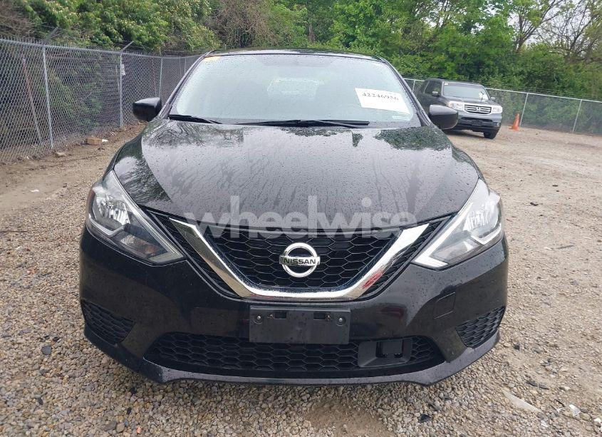 Photo 13 of 2019 Nissan Sentra SV (VIN 3N1AB7AP2KY361695)