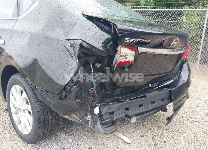 Photo 6 of 2019 Nissan Sentra SV (VIN 3N1AB7AP2KY361695)