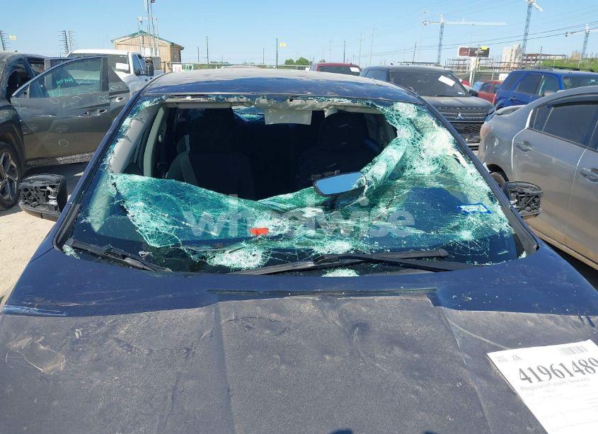 Photo 6 of 2019 Nissan Sentra S (VIN 3N1AB7AP2KY378139)