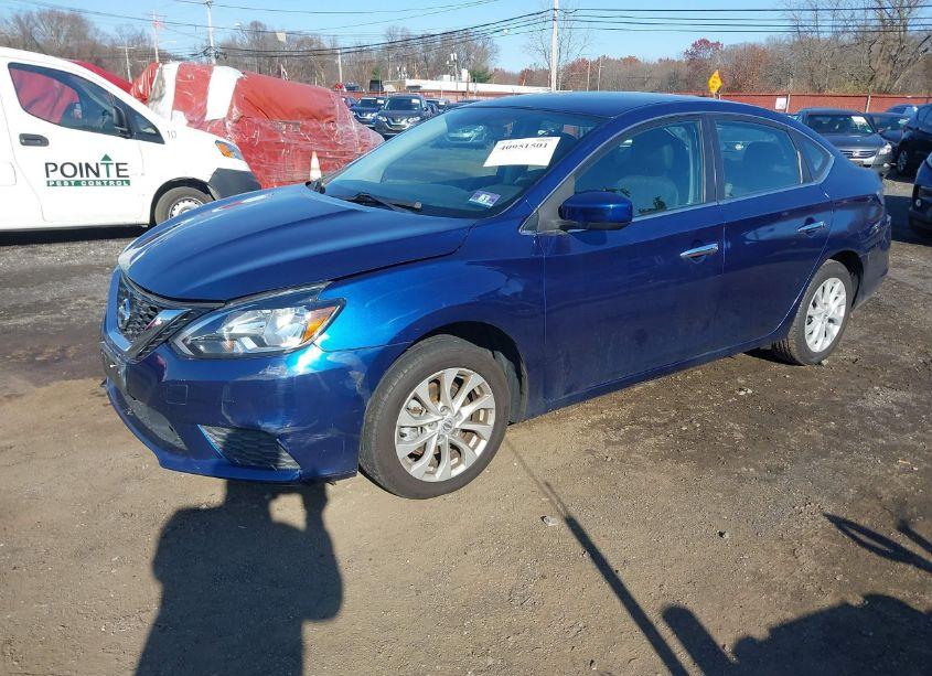 Photo 2 of 2019 Nissan Sentra SV (VIN 3N1AB7AP2KY408420)