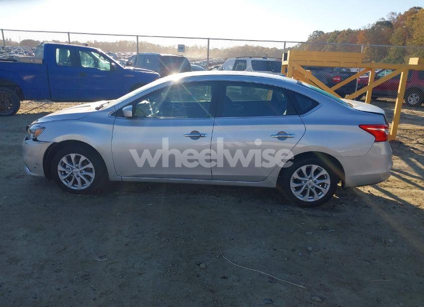 Photo 14 of 2019 Nissan Sentra SV (VIN 3N1AB7AP2KY408479)