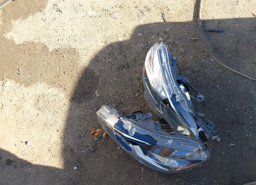 Photo 12 of 2019 Nissan Sentra SV (VIN 3N1AB7AP2KY416985)