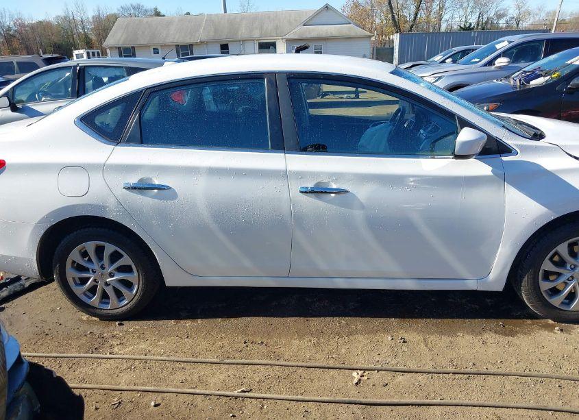 Photo 14 of 2019 Nissan Sentra SV (VIN 3N1AB7AP2KY416985)