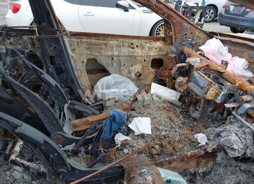 Photo 5 of 2019 Nissan Sentra S (VIN 3N1AB7AP2KY442387)