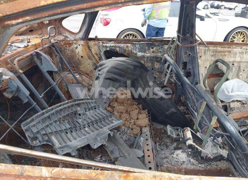 Photo 8 of 2019 Nissan Sentra S (VIN 3N1AB7AP2KY442387)