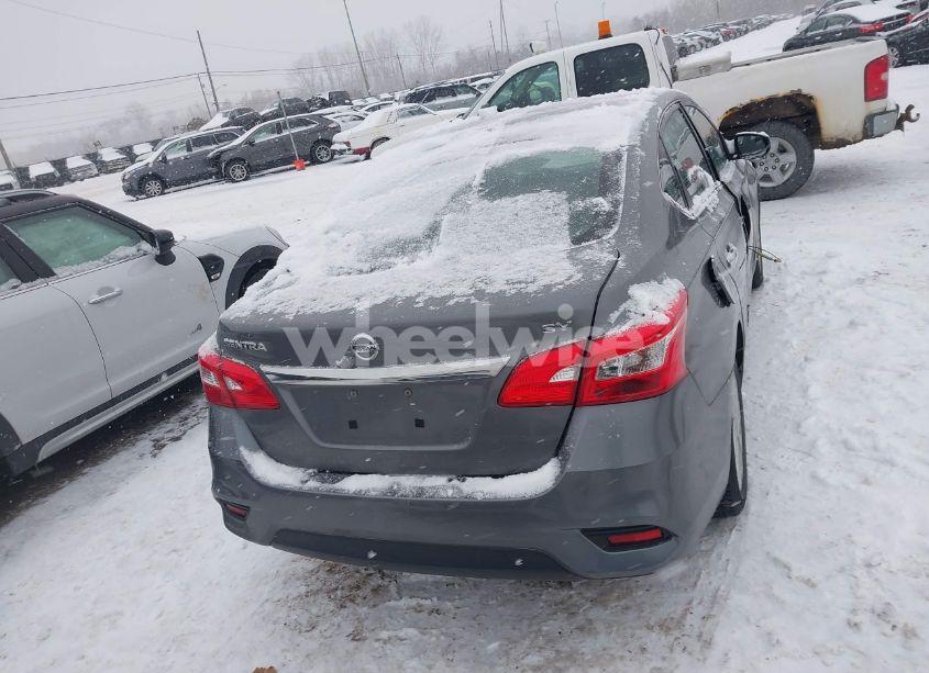 Photo 16 of 2019 Nissan Sentra SV (VIN 3N1AB7AP2KY447752)