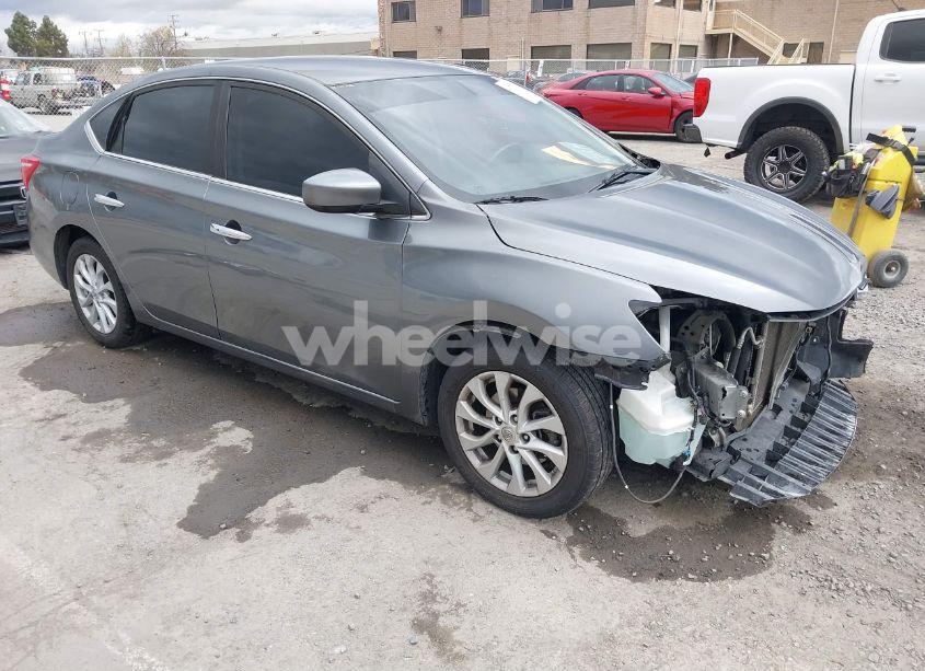 2019 Nissan Sentra SV (VIN 3N1AB7AP2KY451283) main photo