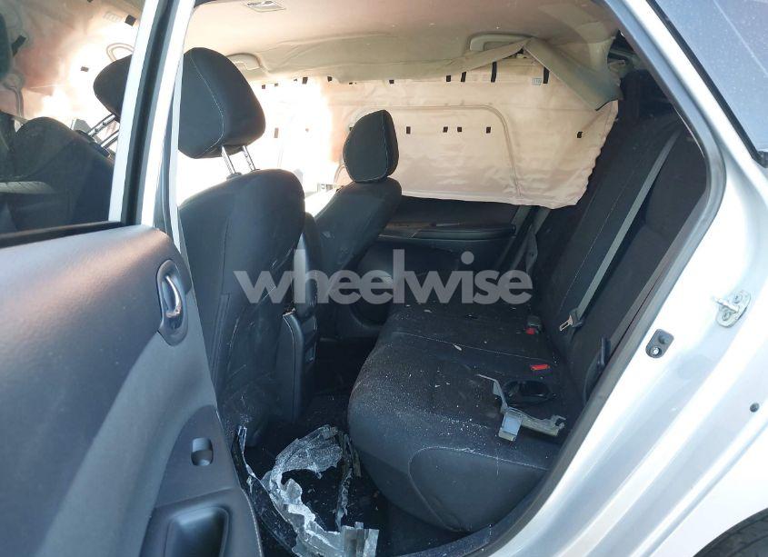 Photo 8 of 2019 Nissan Sentra S (VIN 3N1AB7AP2KY453082)