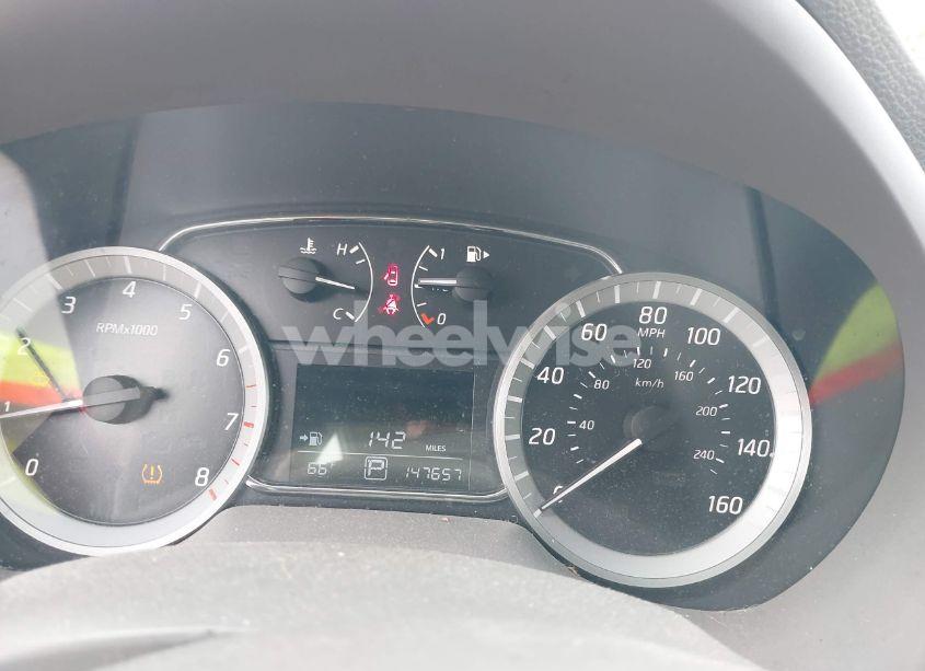 Photo 7 of 2013 Nissan Sentra SL (VIN 3N1AB7AP3DL668602)