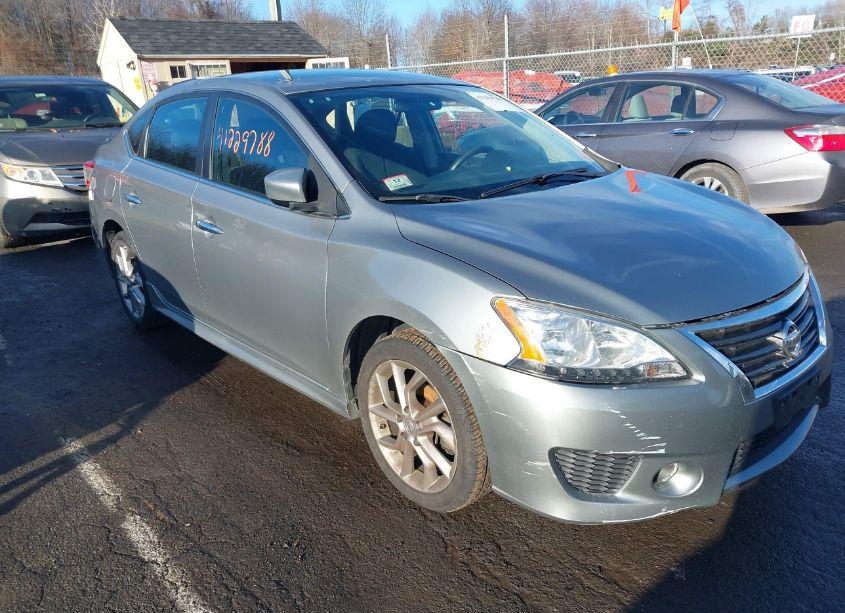 2014 Nissan Sentra SR (VIN 3N1AB7AP3EL611334) main photo