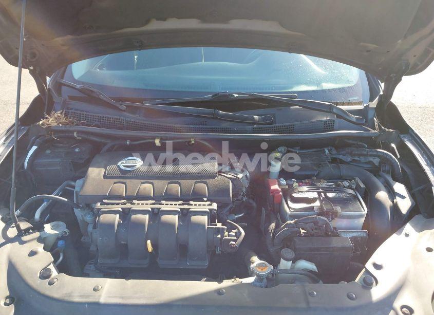 Photo 10 of 2014 Nissan Sentra FE+ S/FE+ SV/S/SL/SR/SV (VIN 3N1AB7AP3EL635861)
