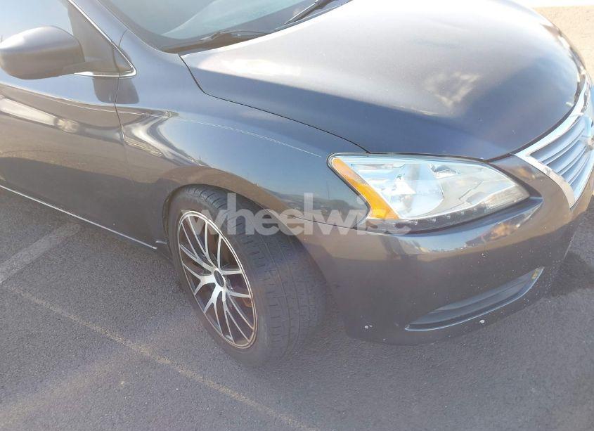 Photo 6 of 2014 Nissan Sentra FE+ S/FE+ SV/S/SL/SR/SV (VIN 3N1AB7AP3EL635861)