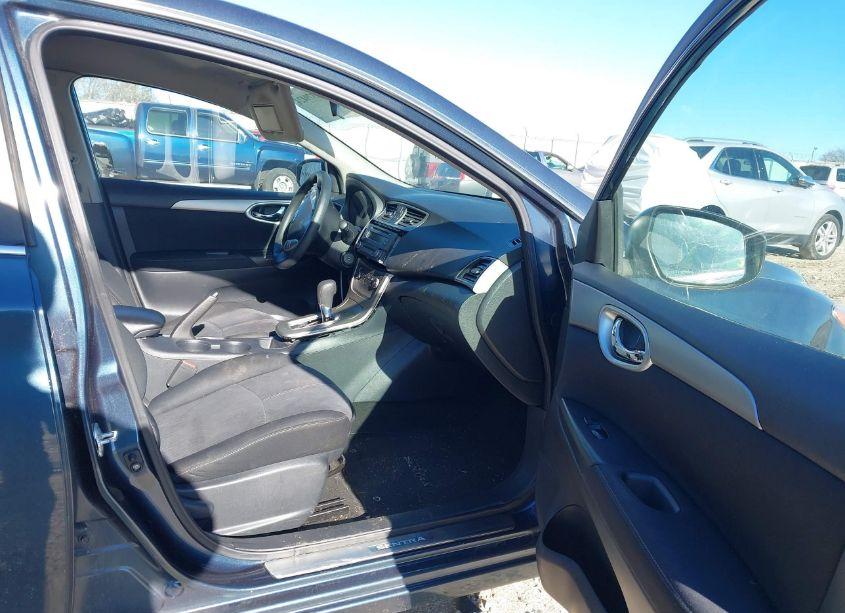 Photo 5 of 2014 Nissan Sentra SV (VIN 3N1AB7AP3EL659707)