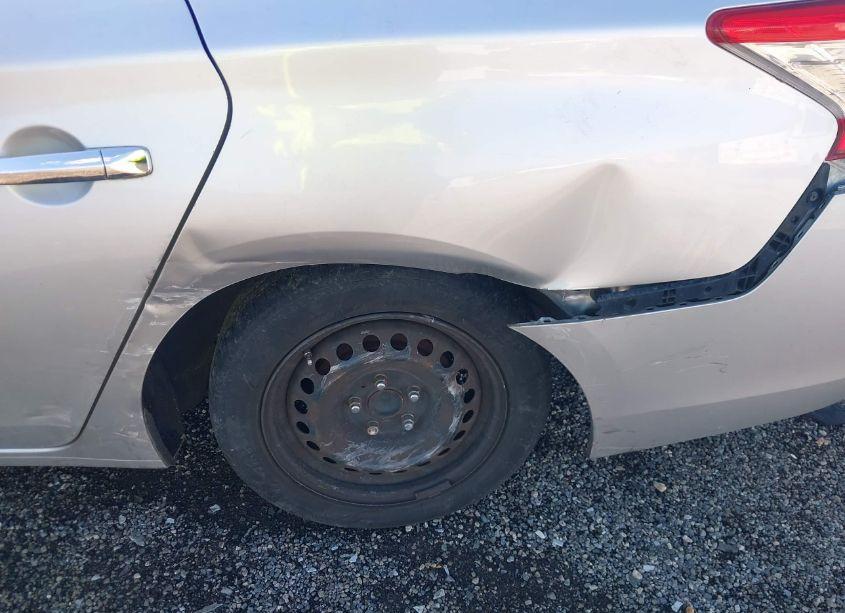 Photo 6 of 2014 Nissan Sentra S (VIN 3N1AB7AP3EY269709)