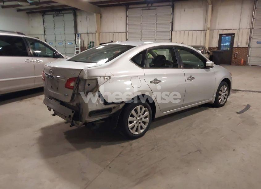 Photo 4 of 2014 Nissan Sentra SV (VIN 3N1AB7AP3EY301767)