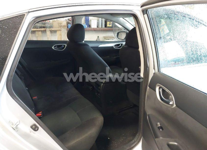 Photo 8 of 2014 Nissan Sentra SR (VIN 3N1AB7AP3EY307861)