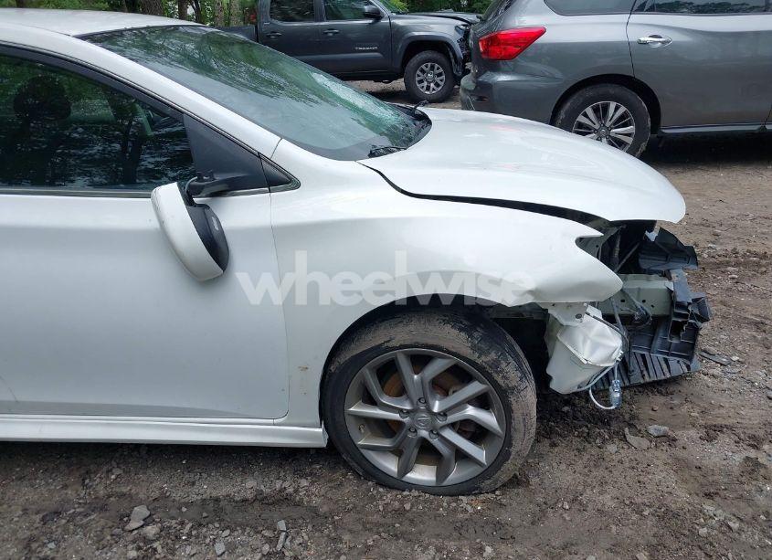 Photo 14 of 2014 Nissan Sentra SR (VIN 3N1AB7AP3EY308718)