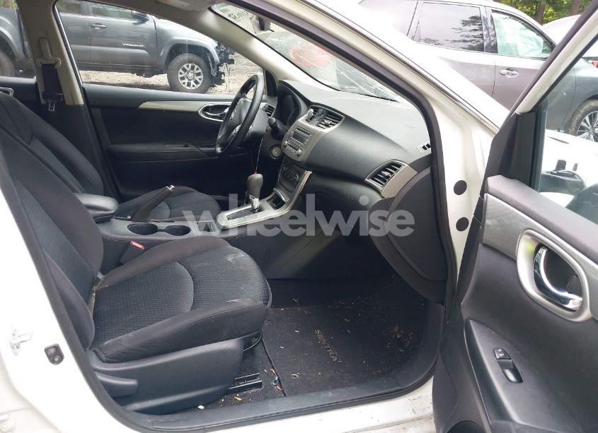 Photo 5 of 2014 Nissan Sentra SR (VIN 3N1AB7AP3EY308718)