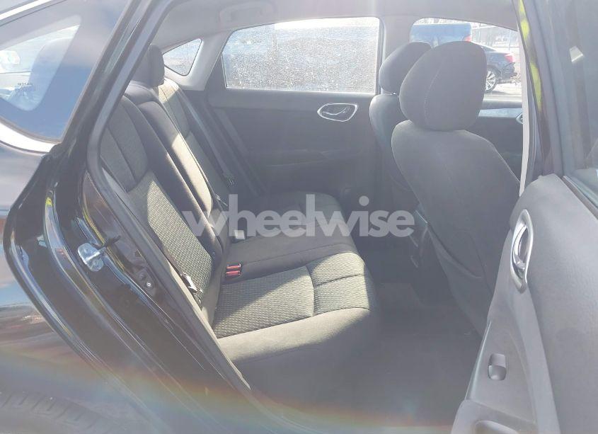 Photo 8 of 2014 Nissan Sentra SR (VIN 3N1AB7AP3EY324840)