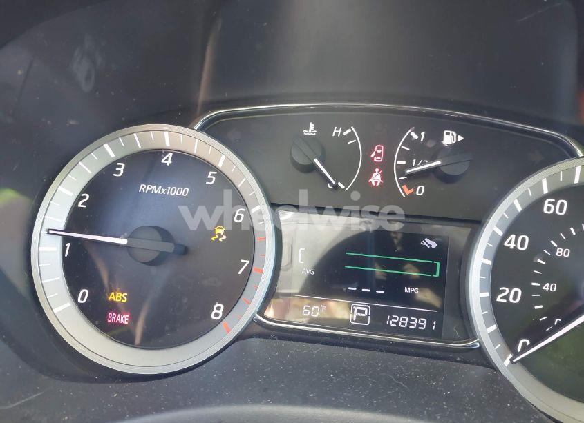 Photo 7 of 2014 Nissan Sentra SR (VIN 3N1AB7AP3EY325504)