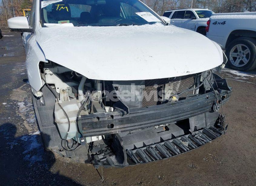 Photo 6 of 2015 Nissan Sentra FE+ S/S/SL/SR/SV (VIN 3N1AB7AP3FL654945)