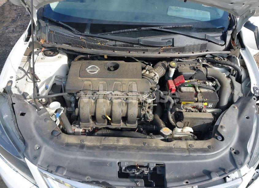 Photo 10 of 2015 Nissan Sentra SV (VIN 3N1AB7AP3FL664682)