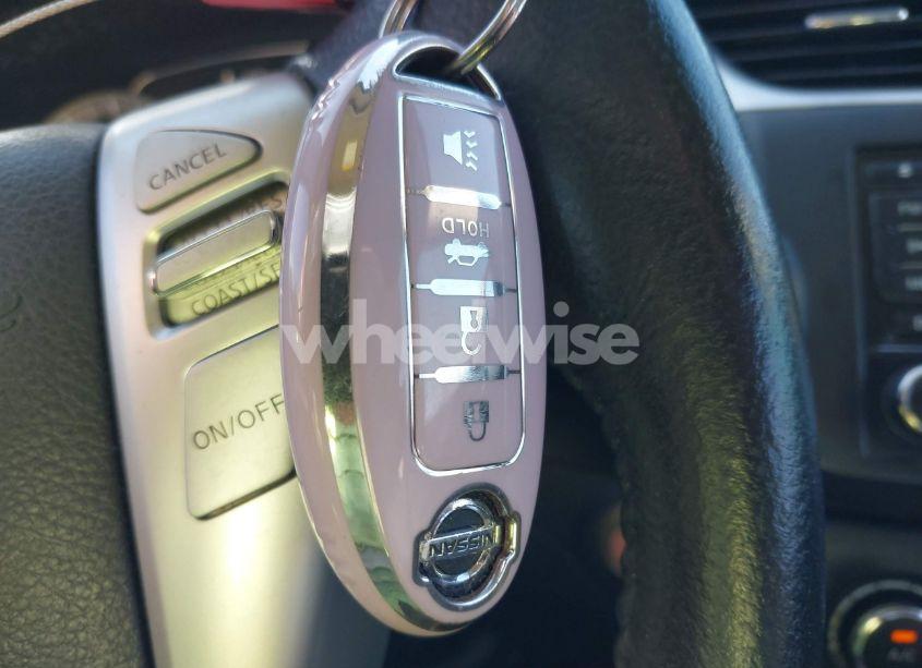 Photo 11 of 2015 Nissan Sentra SV (VIN 3N1AB7AP3FL668800)
