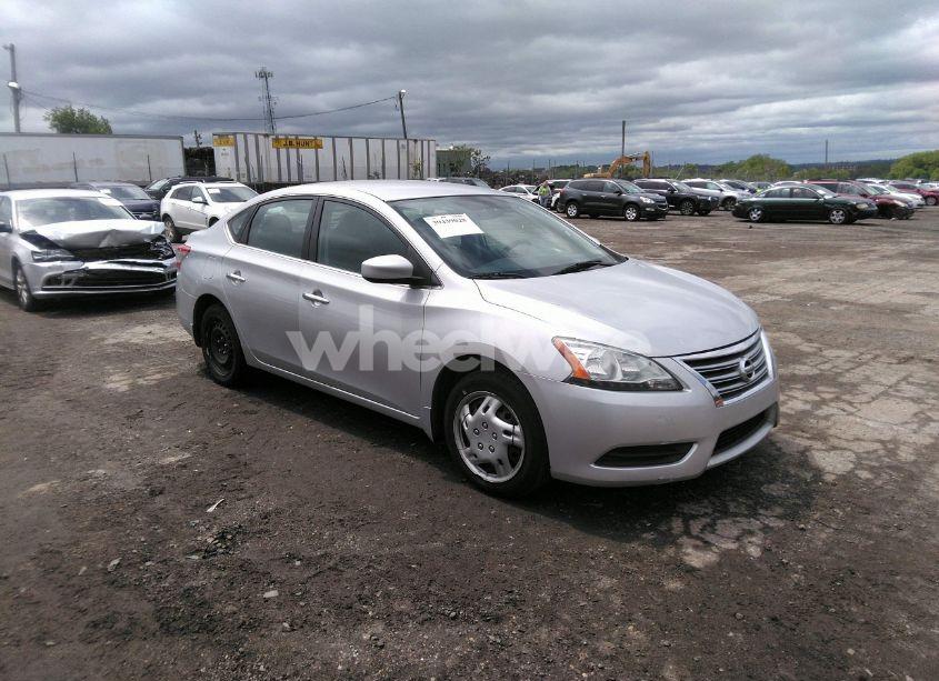 2015 Nissan Sentra SV (VIN 3N1AB7AP3FL671437) main photo