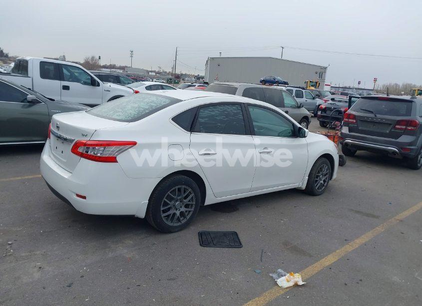 Photo 4 of 2015 Nissan Sentra SV (VIN 3N1AB7AP3FL679103)