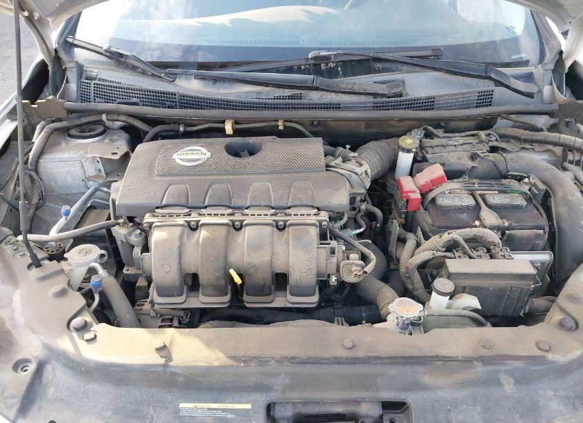 Photo 10 of 2015 Nissan Sentra S (VIN 3N1AB7AP3FY212640)