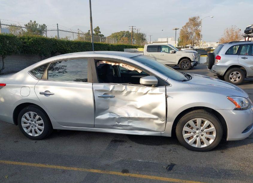 Photo 6 of 2015 Nissan Sentra S (VIN 3N1AB7AP3FY212640)