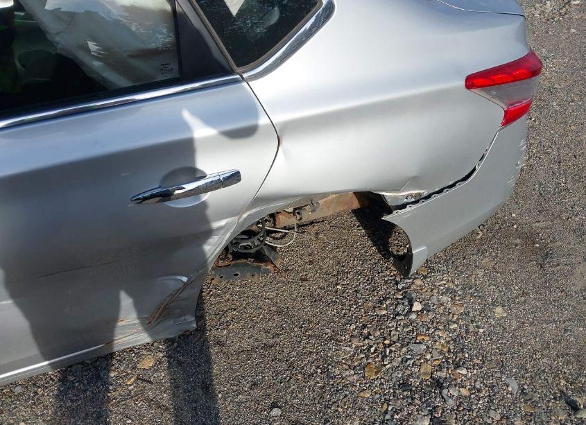 Photo 6 of 2015 Nissan Sentra S (VIN 3N1AB7AP3FY229972)