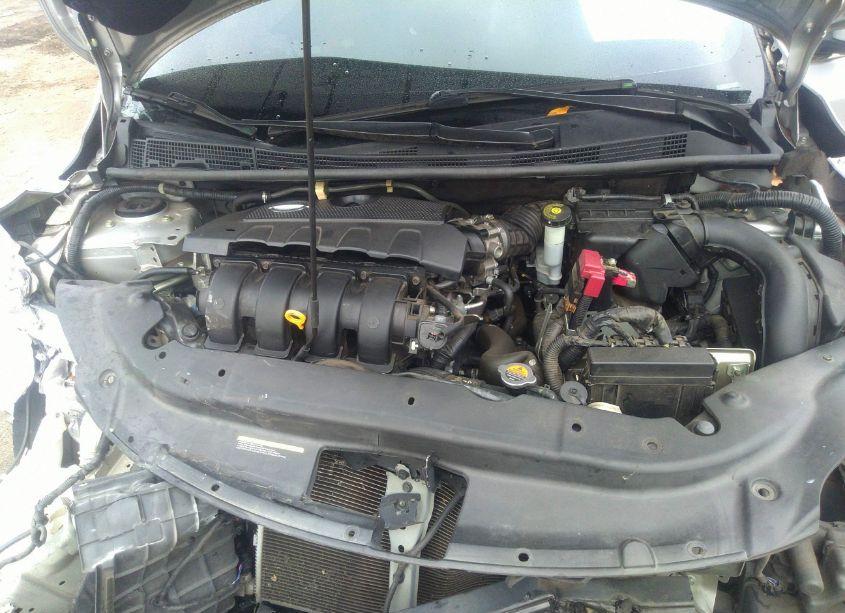 Photo 10 of 2015 Nissan Sentra SL (VIN 3N1AB7AP3FY238221)
