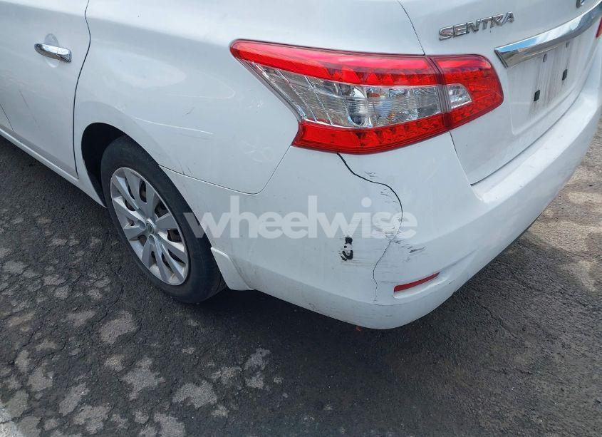 Photo 6 of 2015 Nissan Sentra S (VIN 3N1AB7AP3FY240132)