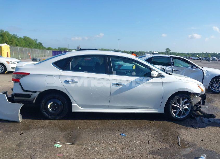 Photo 13 of 2015 Nissan Sentra SR (VIN 3N1AB7AP3FY252118)