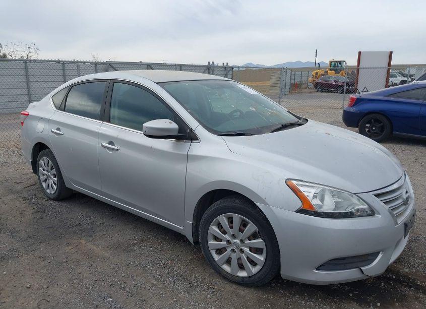 2015 Nissan Sentra SV (VIN 3N1AB7AP3FY258517) main photo
