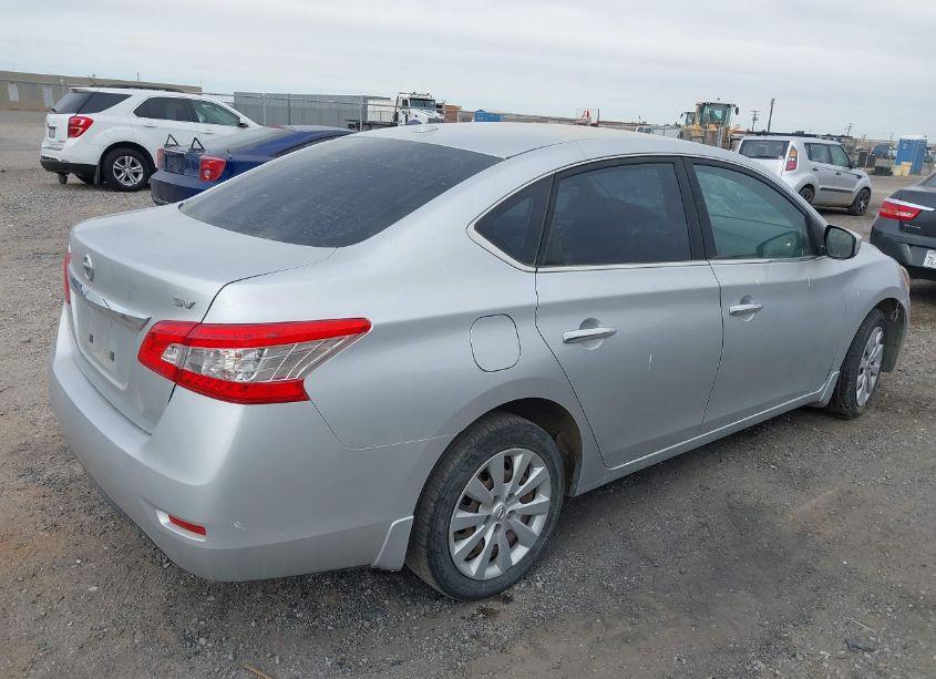 Photo 4 of 2015 Nissan Sentra SV (VIN 3N1AB7AP3FY258517)