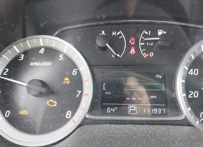 Photo 7 of 2015 Nissan Sentra SV (VIN 3N1AB7AP3FY258517)