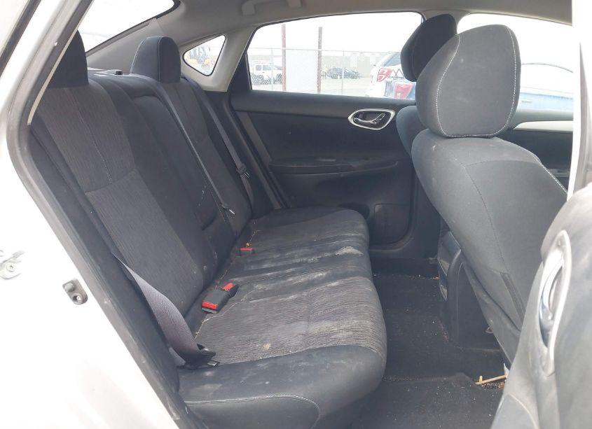 Photo 8 of 2015 Nissan Sentra SV (VIN 3N1AB7AP3FY258517)
